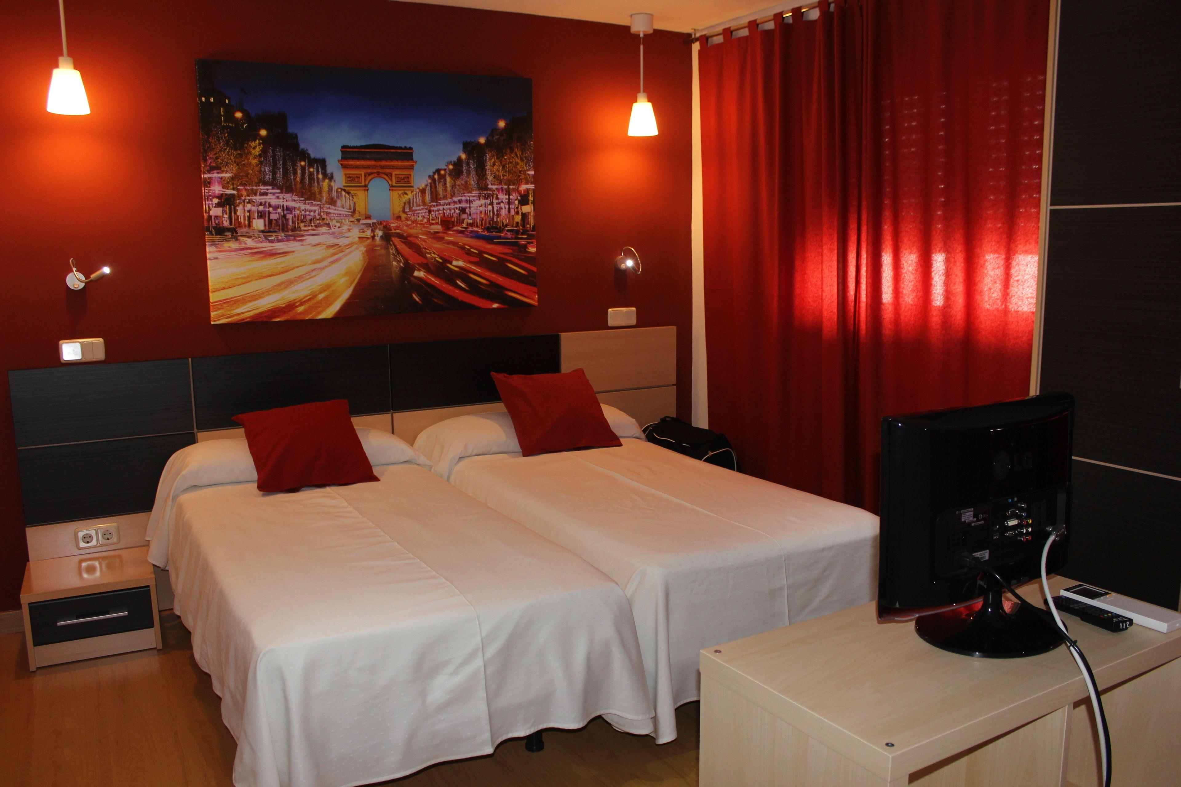 Hostal Falfes — Photos 2